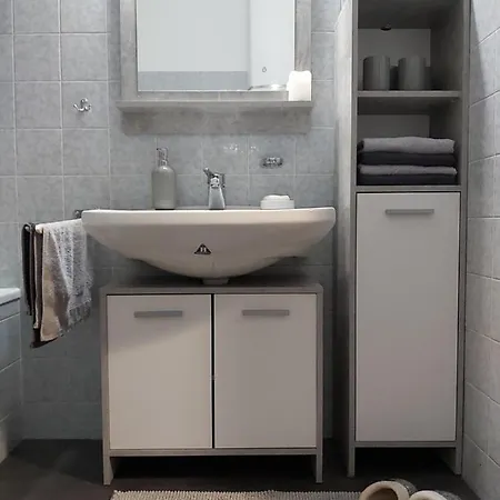 Korlape 4.2 アパート ヴォルフスベルク